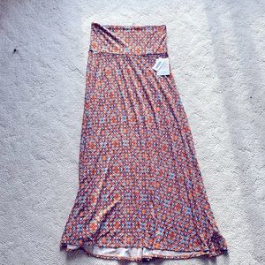 LulaRoe Maxi! Fun arrow design!